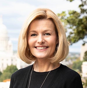 Laura Adams