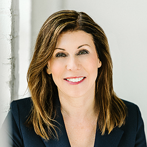 Melissa Fors Shackelford headshot