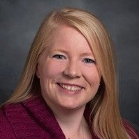 Julia Yoder headshot