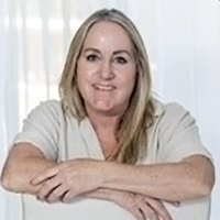 Sally Mildren headshot